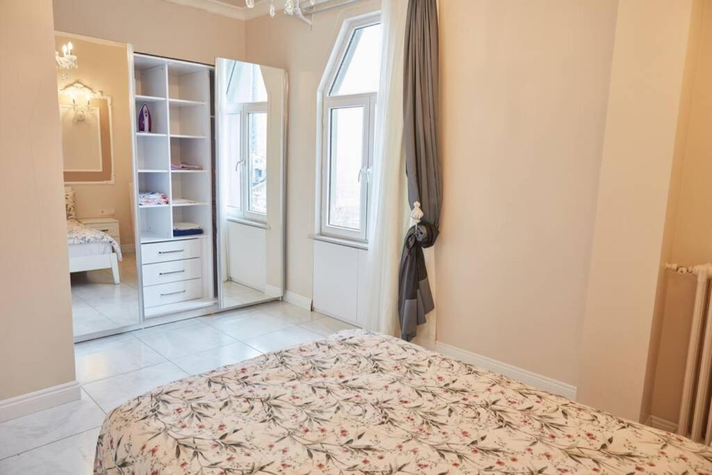 Taksim Square Apartment, Great View, Luxury Istanbul Exterior foto