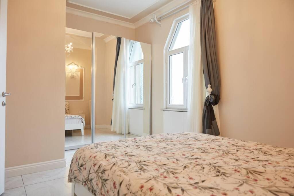 Taksim Square Apartment, Great View, Luxury Istanbul Exterior foto